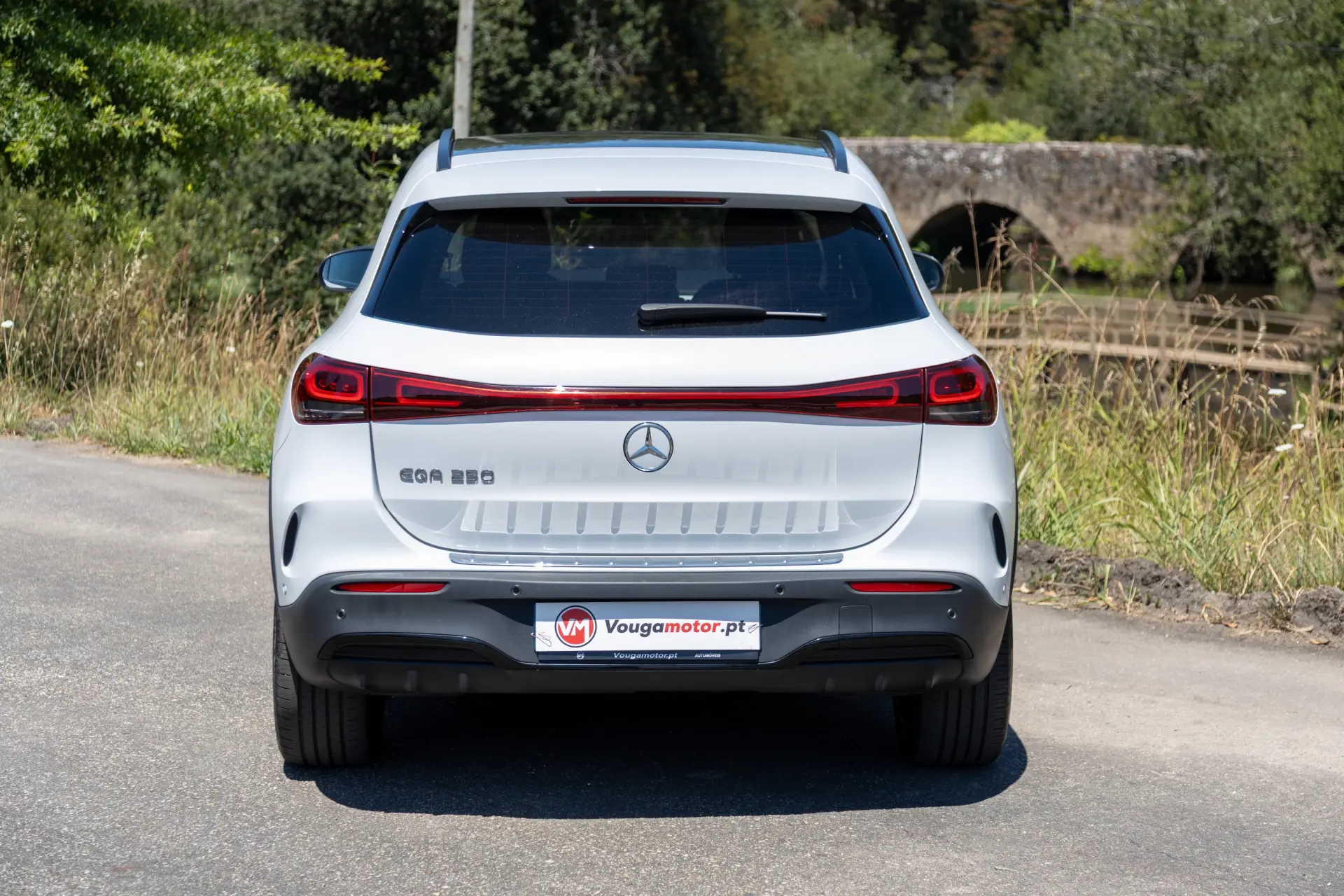Mercedes-Benz EQA 250 AMG Line 24
