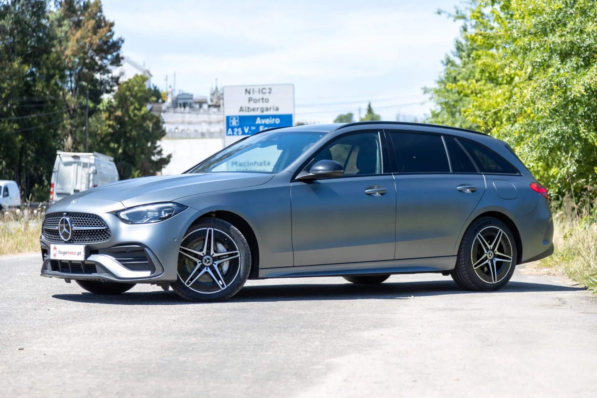 Mercedes-Benz C 300 e T 9G-TRONIC AMG Line 10