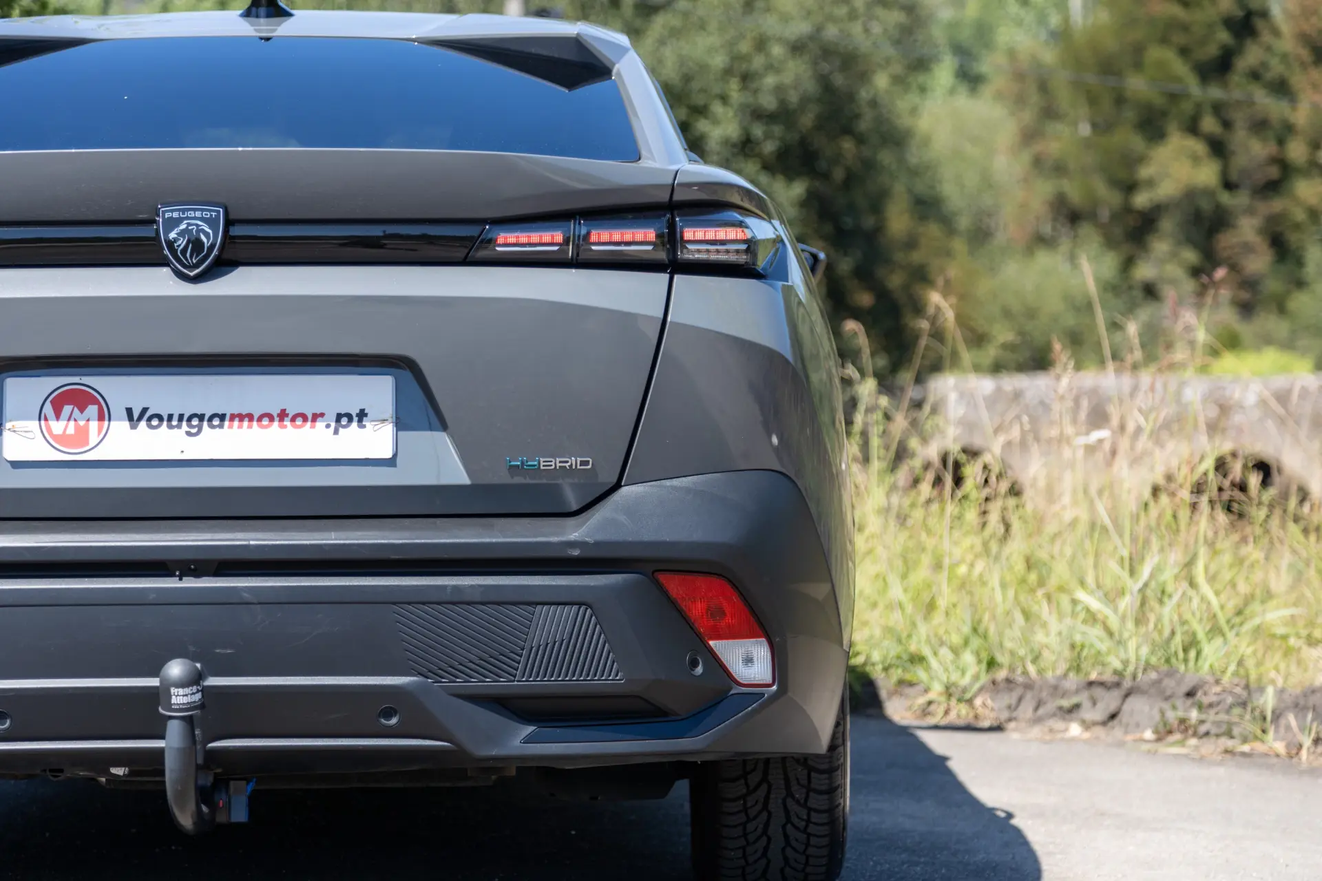 Peugeot 408 1.6 Hybrid Allure Pack e-EAT8 32