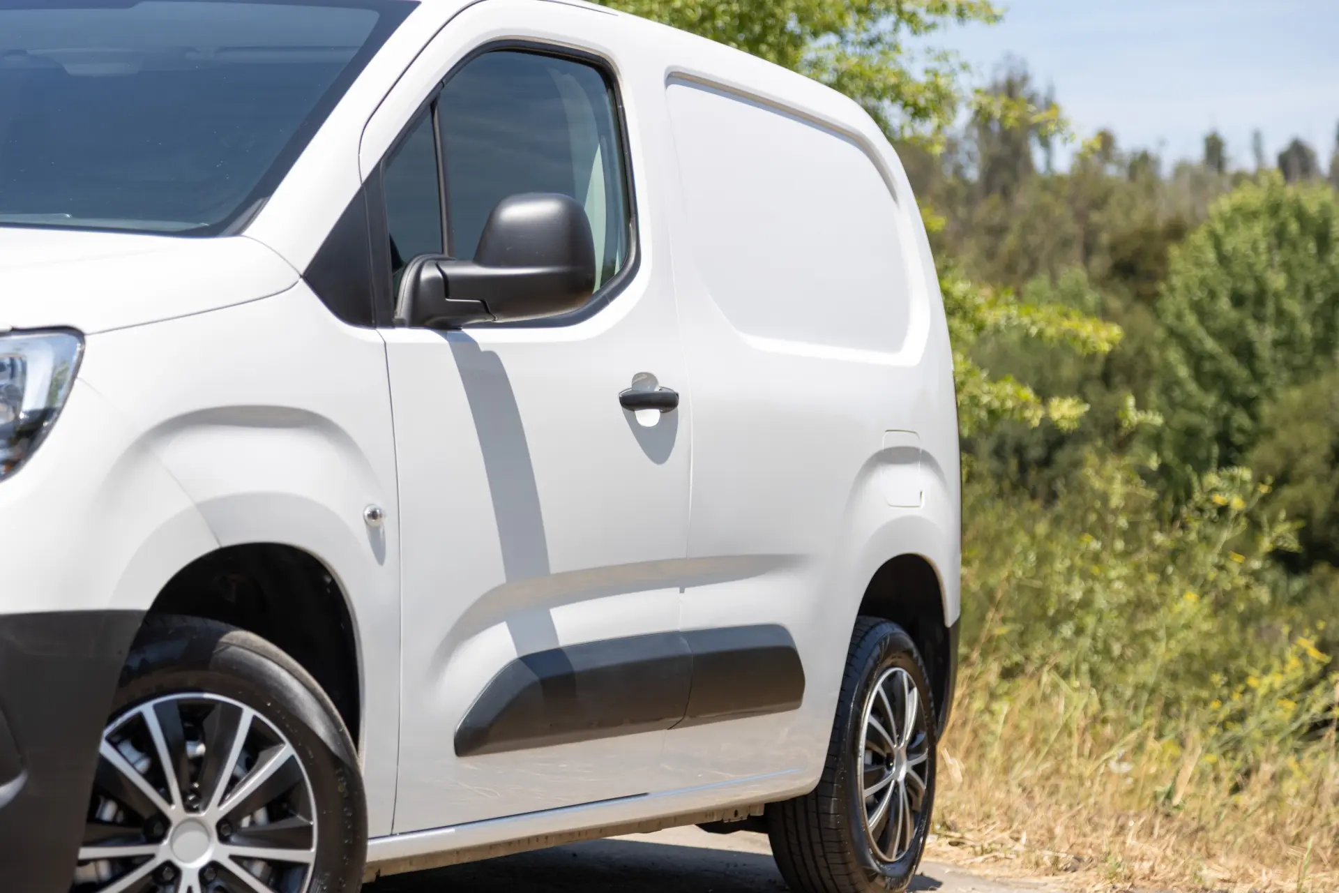 Opel Combo 1.5 CDTi L1H1 Enjoy 18