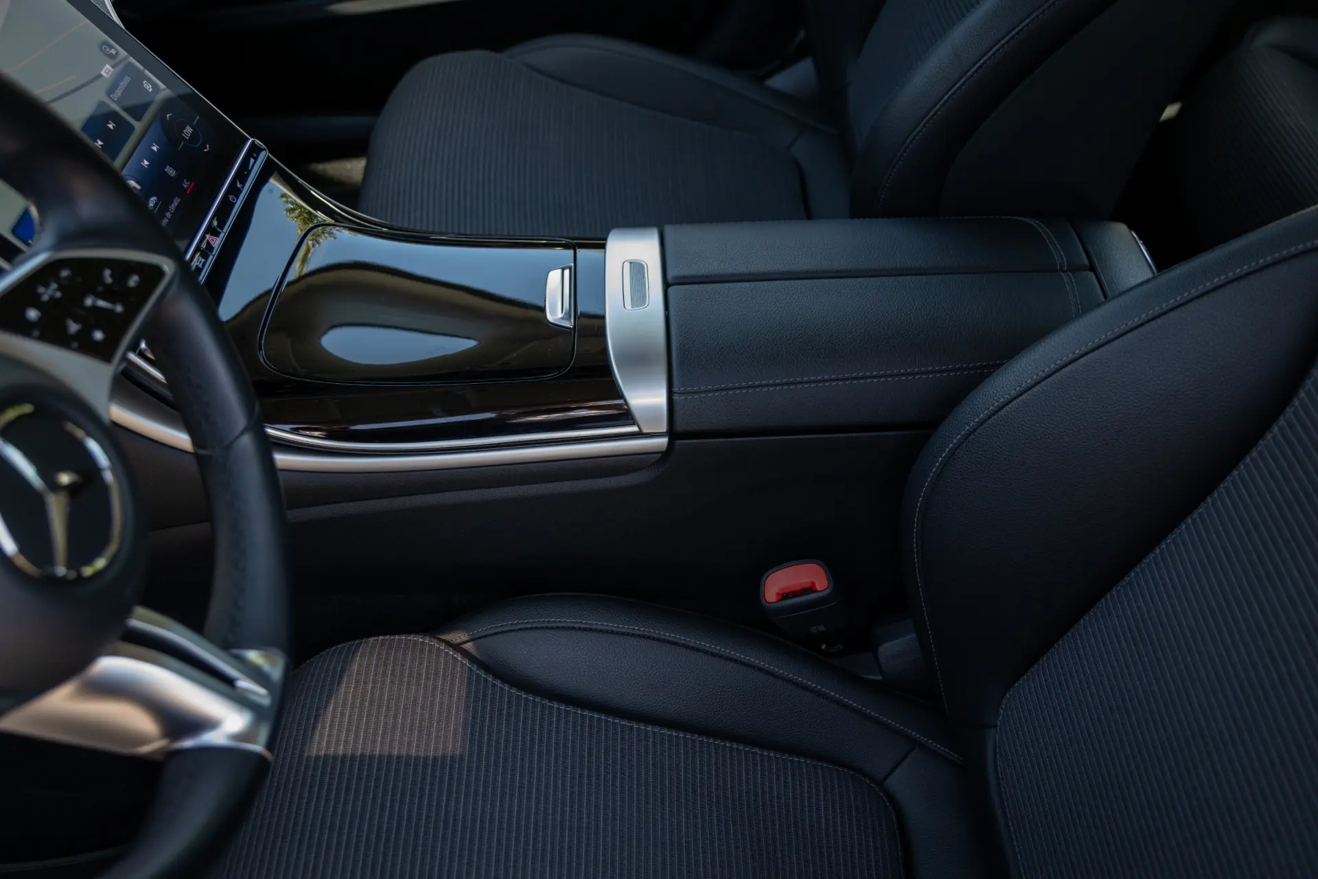 Mercedes-Benz C 300 e T 9G-TRONIC Avantgarde 18