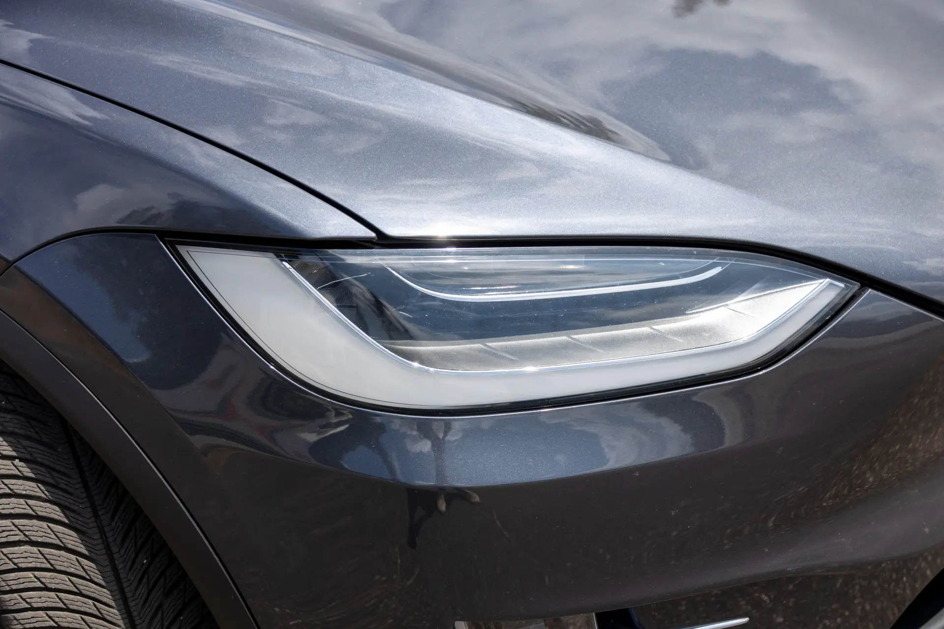 Tesla Model X Signature P90D AWD 13