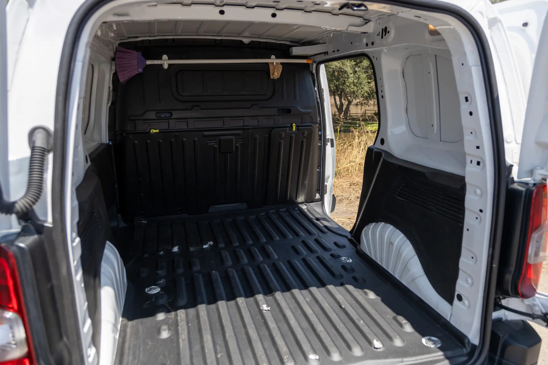 Opel Combo 1.5 CDTi L1H1 Enjoy 46