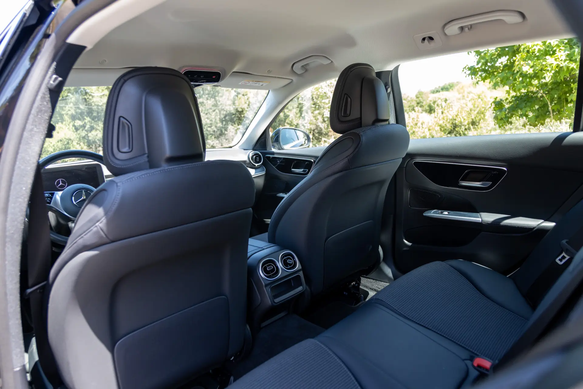 Mercedes-Benz C 300 e T 9G-TRONIC Avantgarde 95