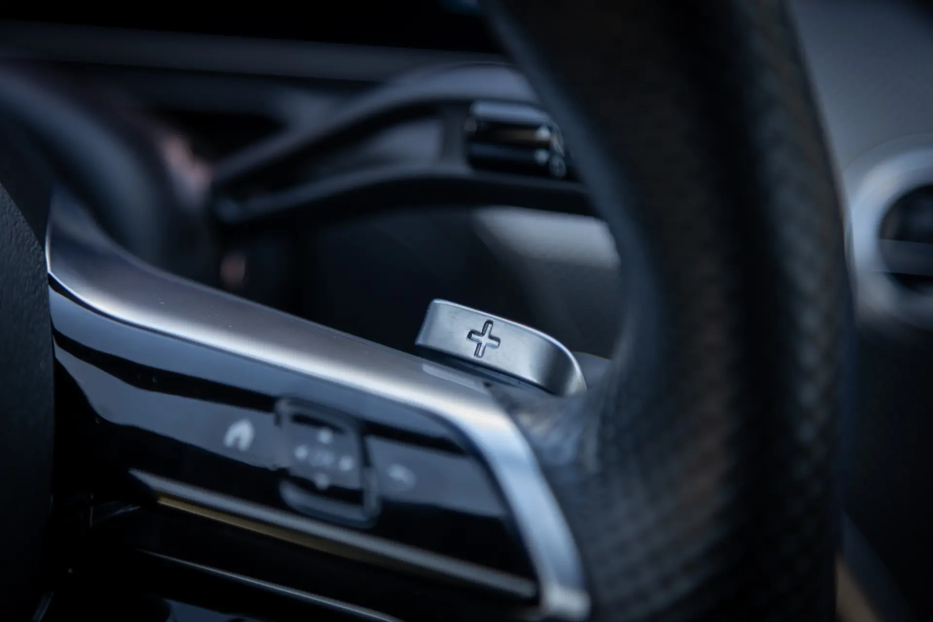 Mercedes-Benz C 300 e T 9G-TRONIC AMG Line 65