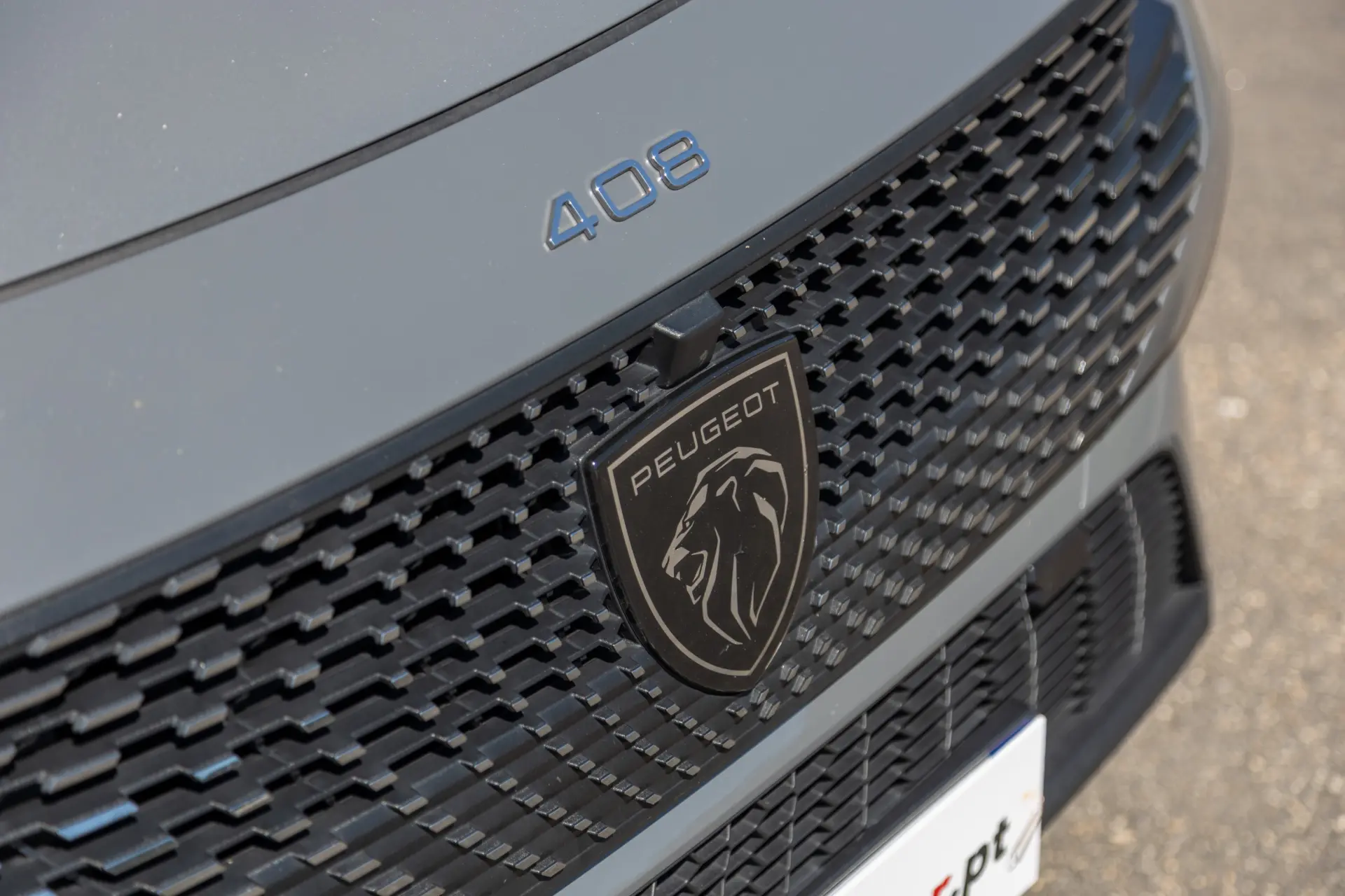 Peugeot 408 1.6 Hybrid Allure Pack e-EAT8 17