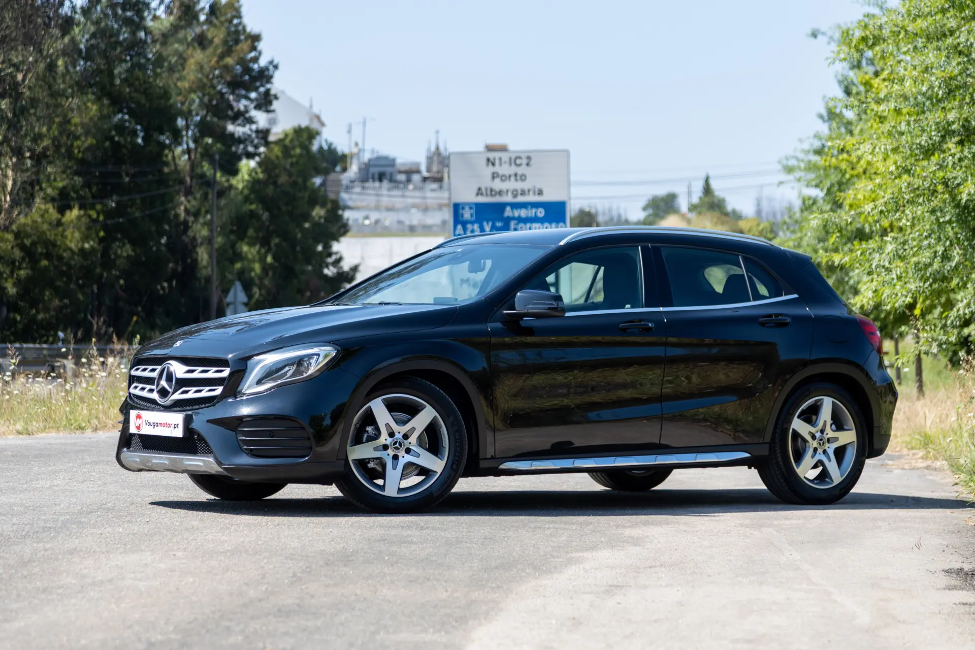 Mercedes-Benz GLA 180 (CDI) d AMG Line 10