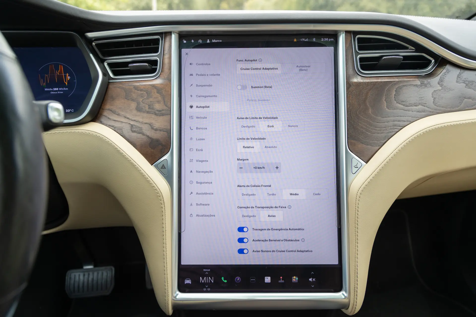 Tesla Model X Signature P90D AWD 88