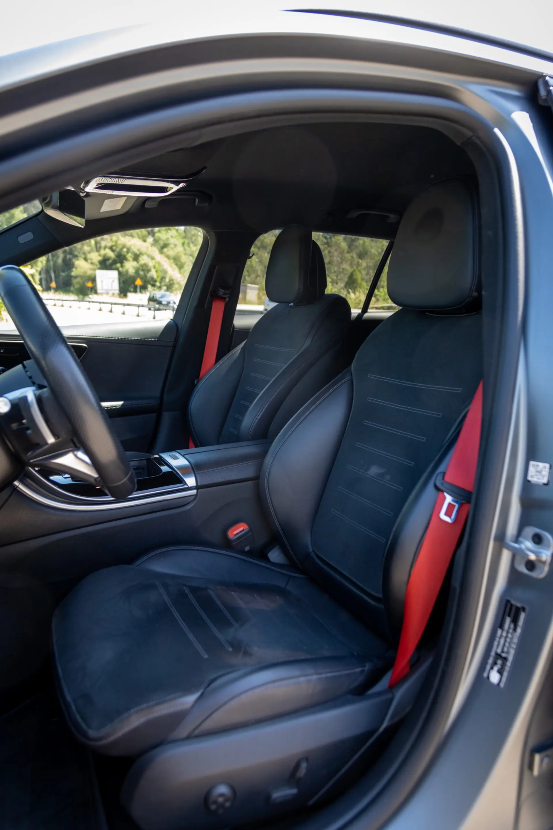 Mercedes-Benz C 300 e T 9G-TRONIC AMG Line 53