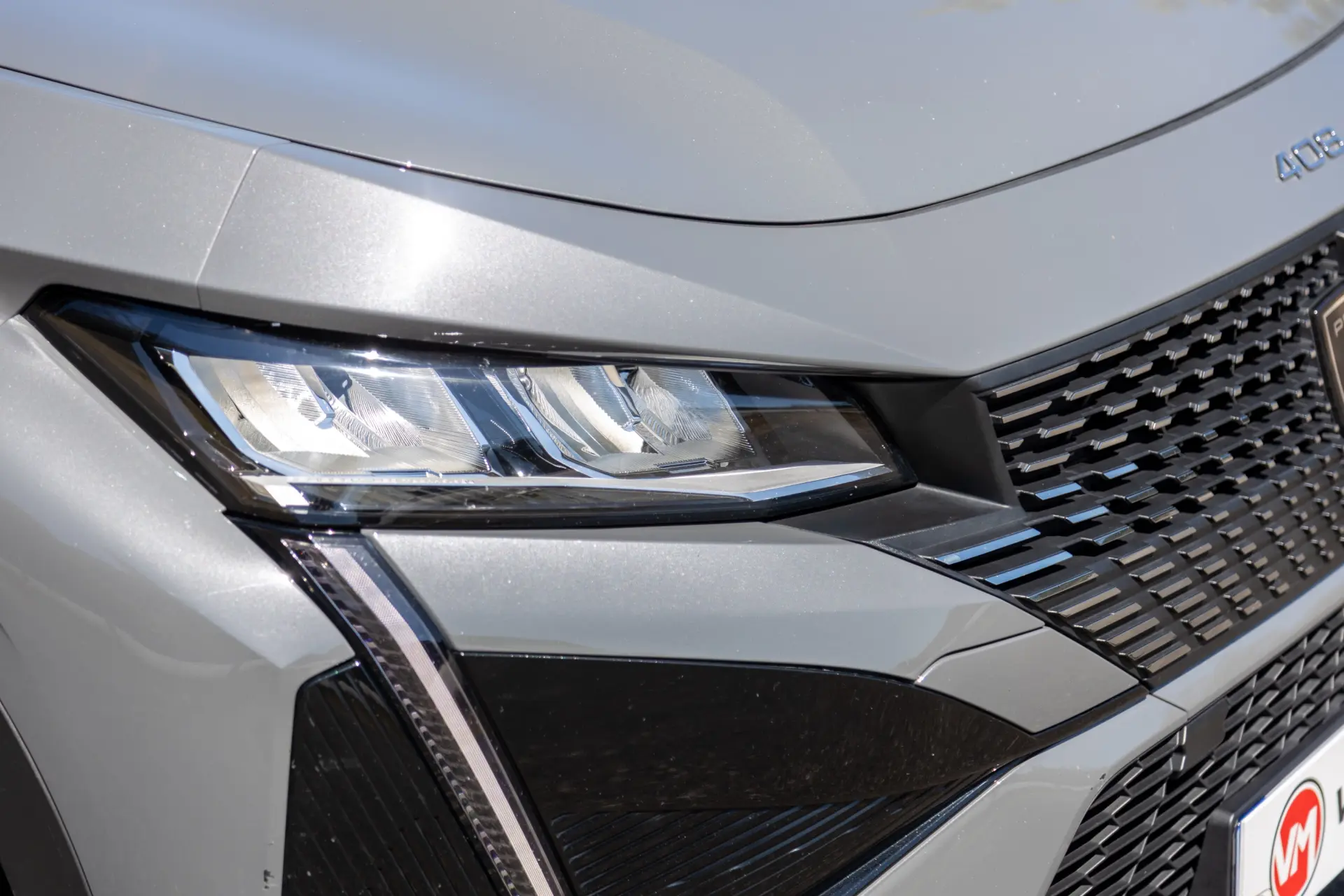 Peugeot 408 1.6 Hybrid Allure Pack e-EAT8 15