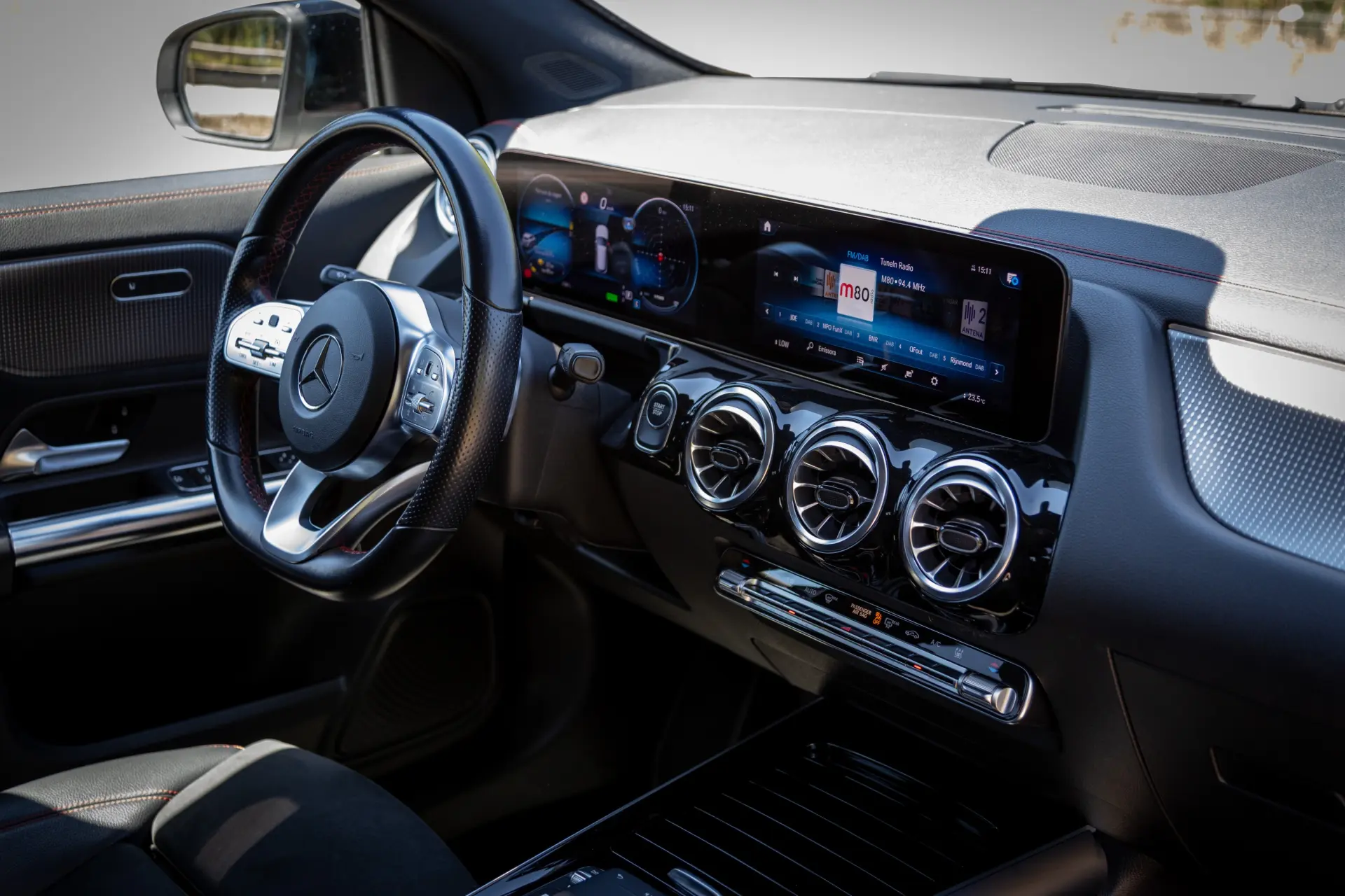Mercedes-Benz EQA 250 AMG Line 51