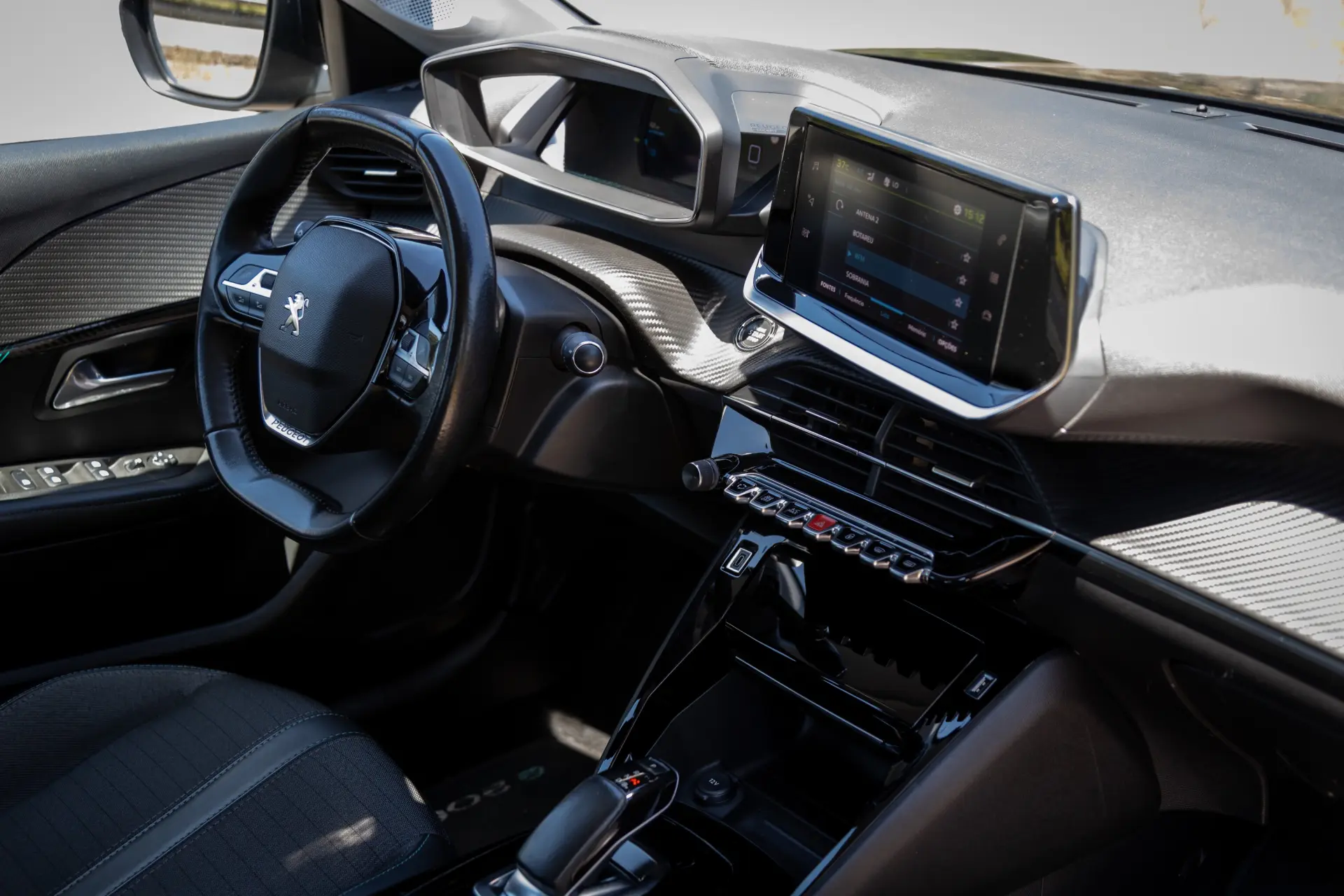 Peugeot e-208 50 kWh Allure 62