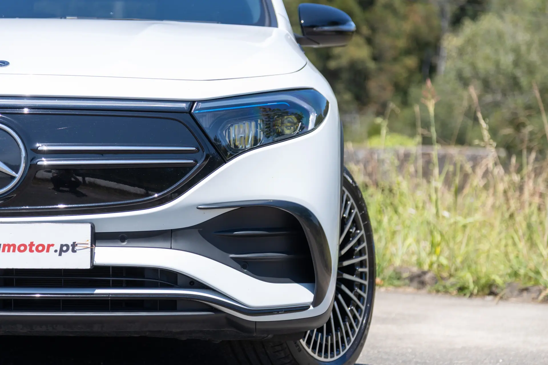 Mercedes-Benz EQA 250 AMG Line 19