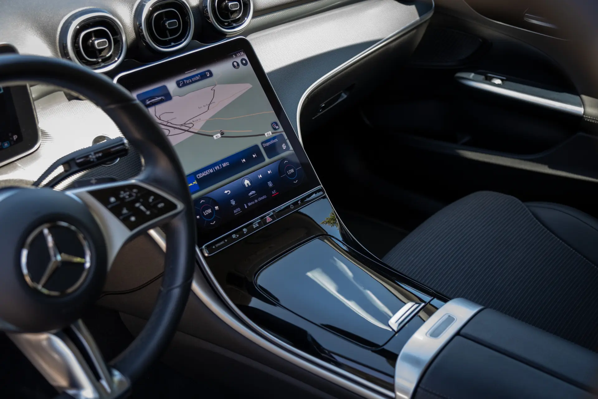 Mercedes-Benz C 300 e T 9G-TRONIC Avantgarde 10