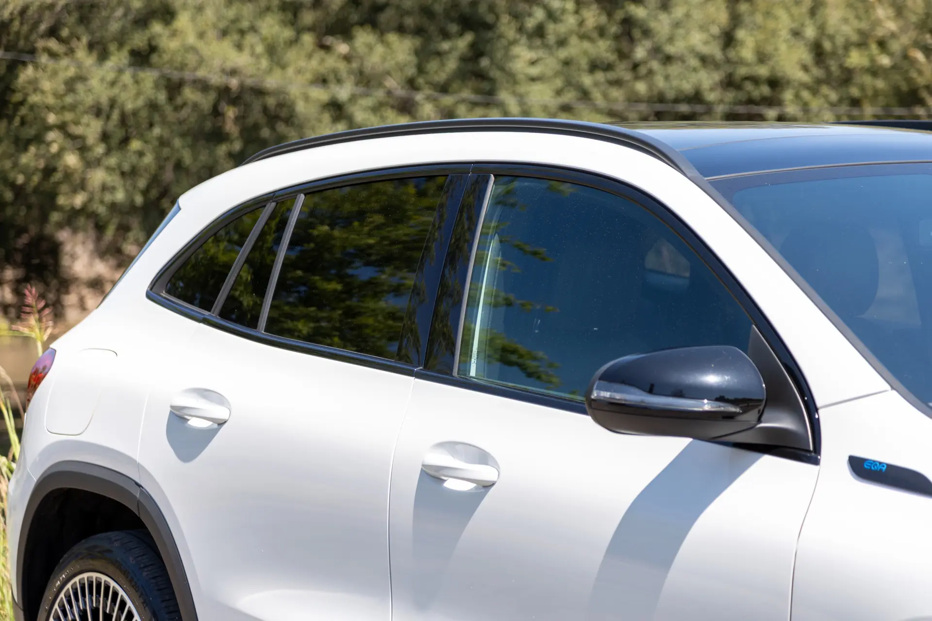 Mercedes-Benz EQA 250 AMG Line 12