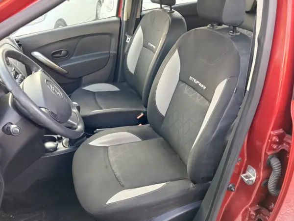Dacia Sandero 1.5 dCi Stepway 12