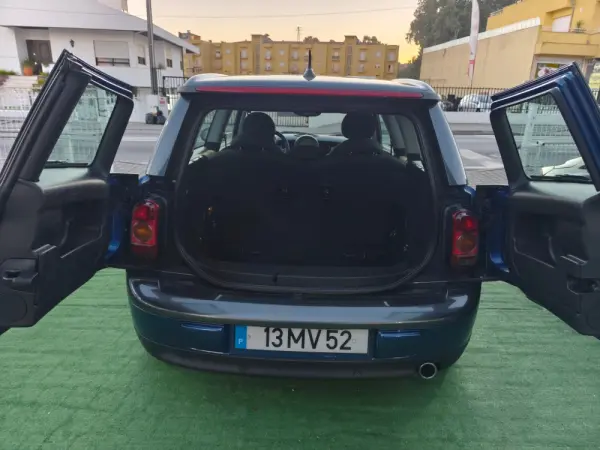 MINI Clubman Cooper D 7