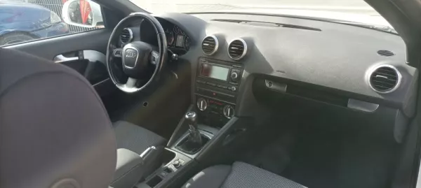 Audi A3 Cabrio 2.0 TDi S-Line 22