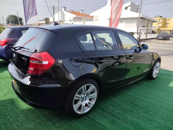 BMW 118 d (2007-2011) 9