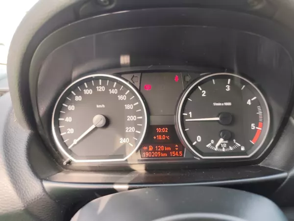 BMW 118 d (2007-2011) 16
