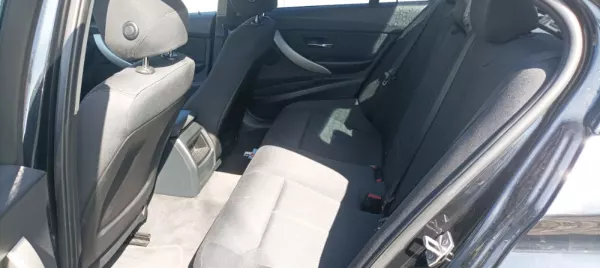 BMW 318 d Auto Line Sport (2012-2015) 21