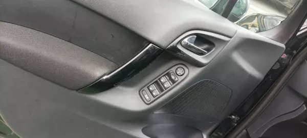 Citroën C3 1.6 HDi Airdream Exclusive 12