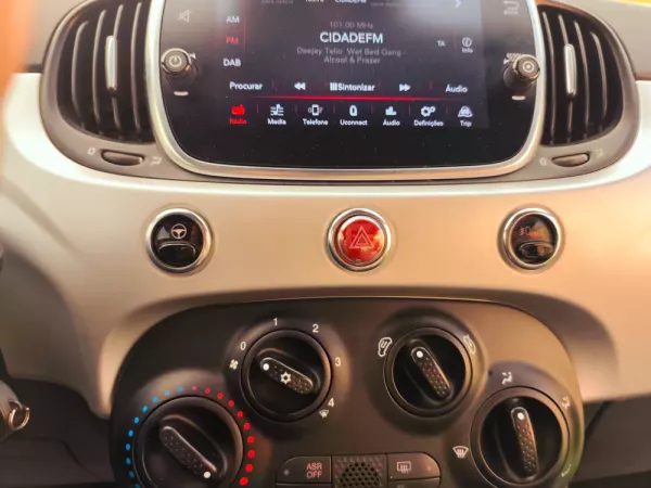 Fiat 500 1.0 Hybrid Connect 20