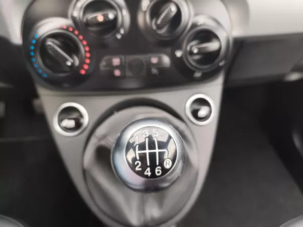 Fiat 500C 1.0 HYBRID CONNECT 18