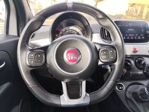 Fiat 500C 1.0 HYBRID CONNECT 21
