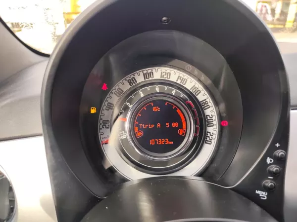 Fiat 500C 1.0 HYBRID CONNECT 26