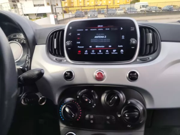 Fiat 500C 1.0 HYBRID CONNECT 31