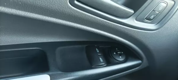 Ford Transit Connect 1.5 TDCi 210 L2 Ambiente (2018-2020) 21