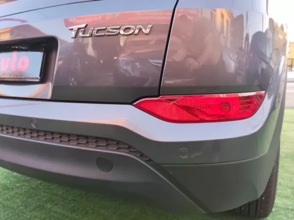 Hyundai Tucson 1.7 CRDi Creative (2015-2016) 13