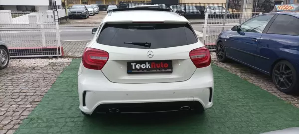 Mercedes-Benz A 180 AMG 9