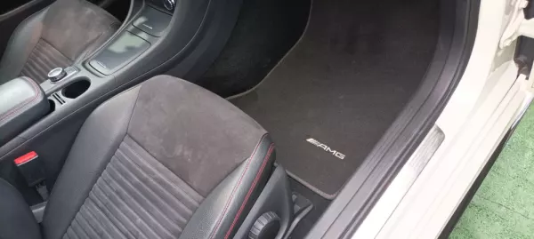 Mercedes-Benz A 180 AMG 40