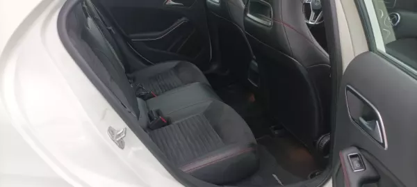 Mercedes-Benz A 180 AMG 41