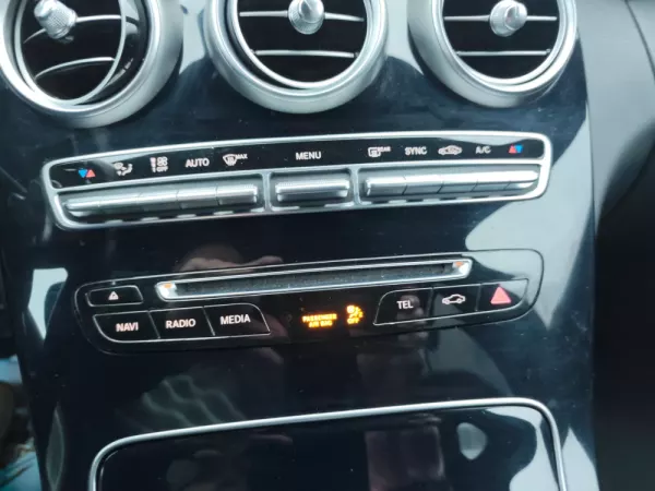 Mercedes-Benz C 220 BlueTEC BE Edition AMG Line Aut. (2014-2015) 25