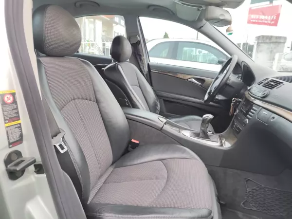 Mercedes-Benz E 220 CDi Avantgard 26