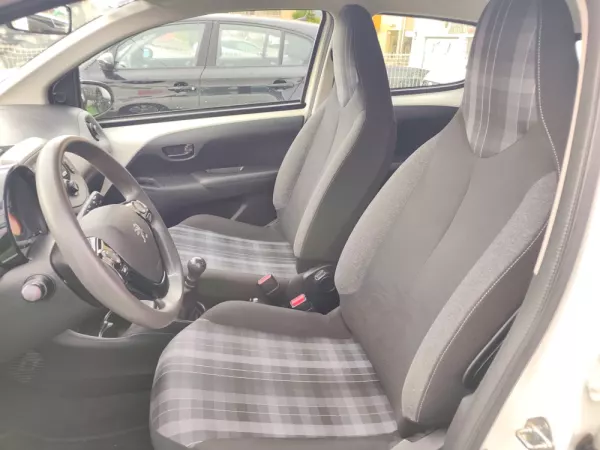 Peugeot 108 1.0 VTi Active (2018-2022) 10