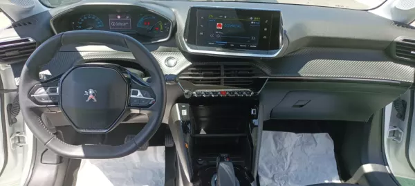 Peugeot e-208 50 KWh Active Pack 12