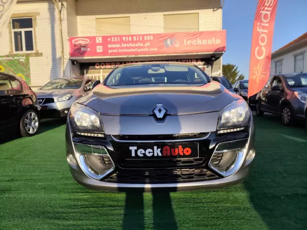 Renault Mégane Coupe 1.5 dCi Bose Edition EDC 3