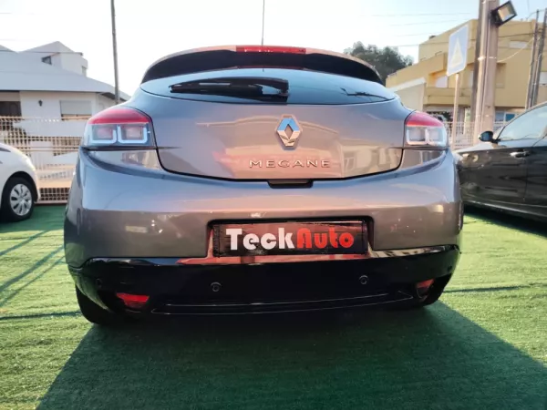 Renault Mégane Coupe 1.5 dCi Bose Edition EDC 11