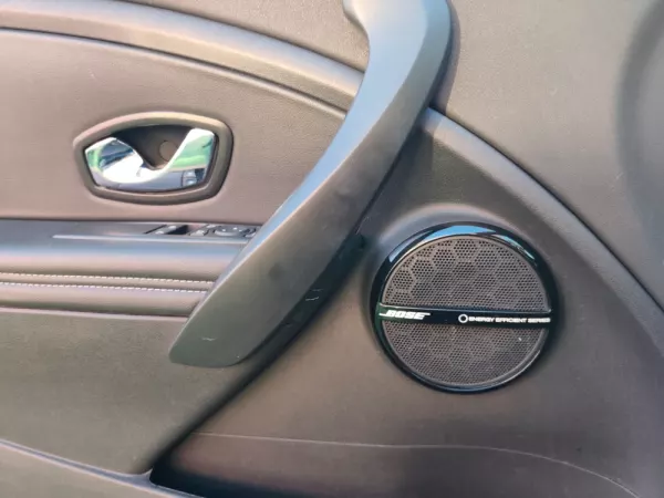 Renault Mégane Coupe 1.5 dCi Bose Edition EDC 32