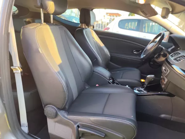 Renault Mégane Coupe 1.5 dCi Bose Edition EDC 35