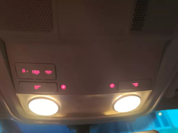 Volkswagen Golf Plus 2.0 TDi Confortline (2005-2009) 27