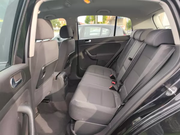 Volkswagen Golf Plus 2.0 TDi Confortline (2005-2009) 28