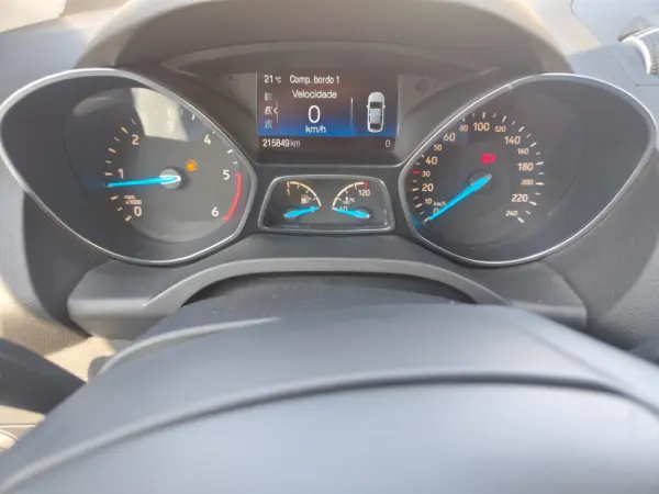 Ford Kuga 1.5 TDCi EcoBlue Titanium 12