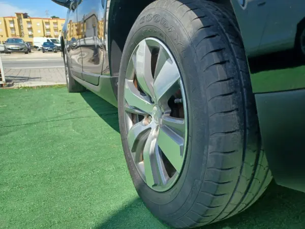 Peugeot 2008 20