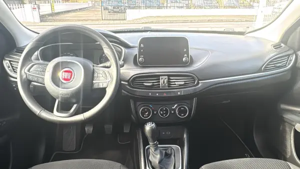 Fiat Tipo Station Wagon 1.3 M-Jet Easy J17 8