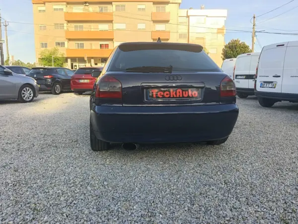 Audi A3 1.9 TDI Ambiente 7